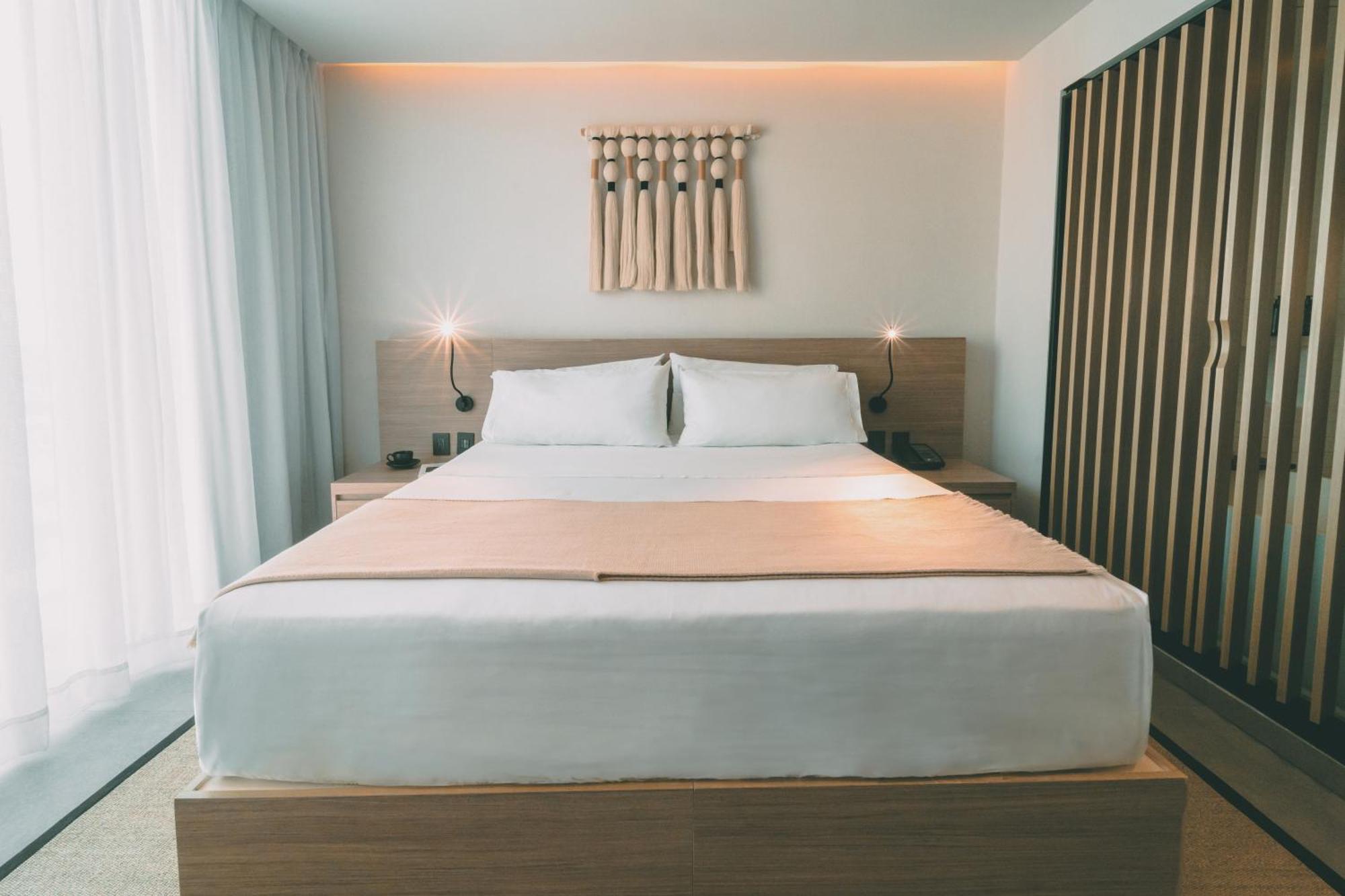Aken Mind Merida Hotel Екстериор снимка
